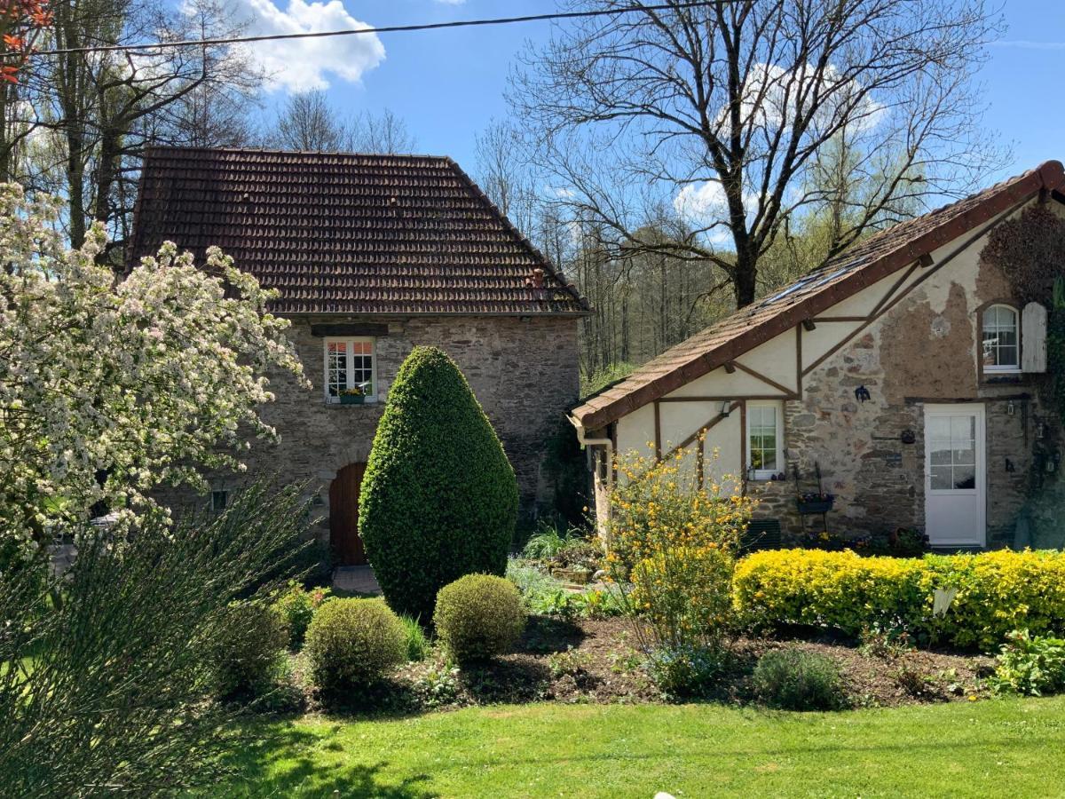 Le Moulin De La Castellerie Bed & Breakfast Moon-sur-Elle Luaran gambar