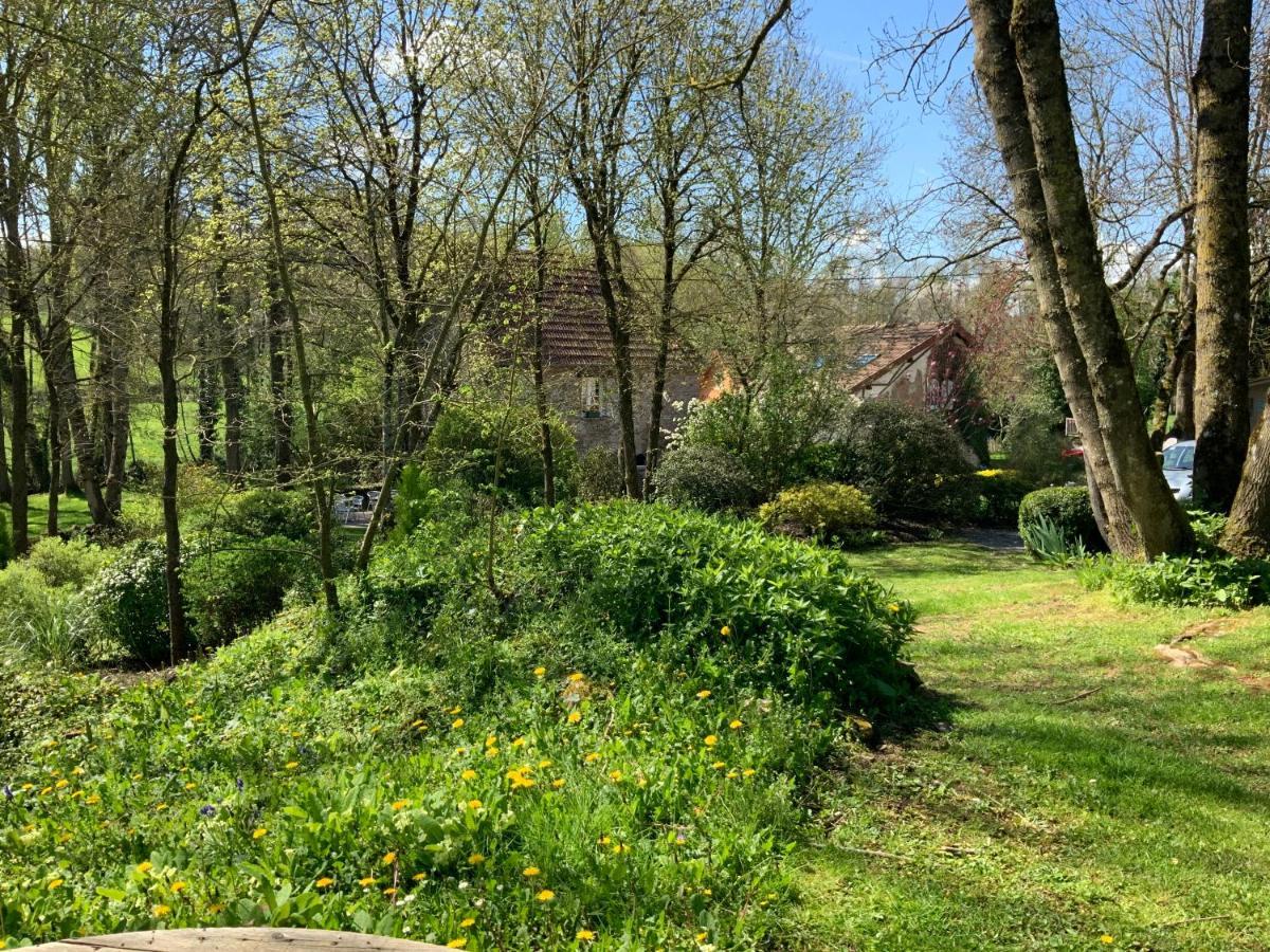 Le Moulin De La Castellerie Bed & Breakfast Moon-sur-Elle Luaran gambar
