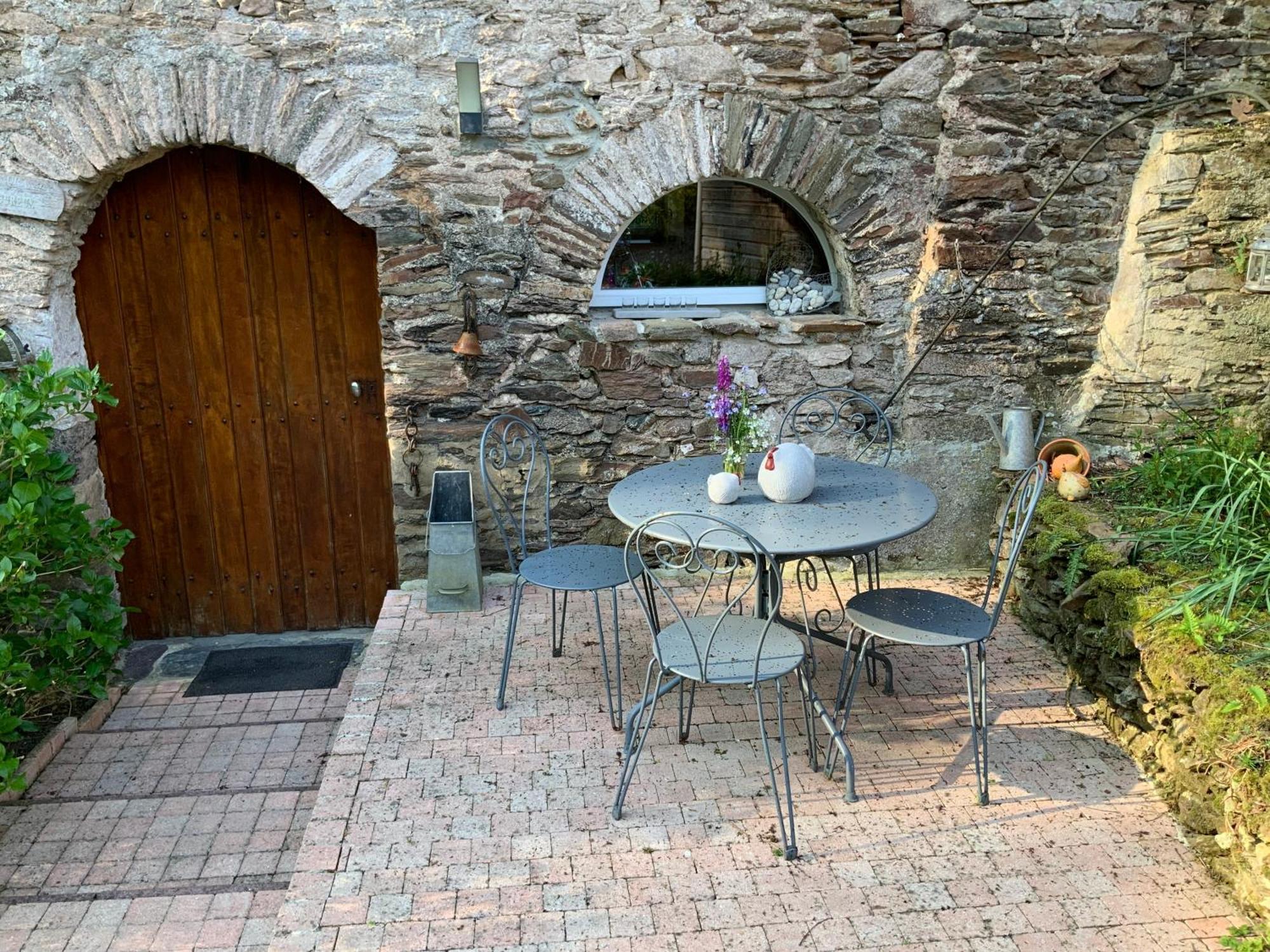 Le Moulin De La Castellerie Bed & Breakfast Moon-sur-Elle Luaran gambar