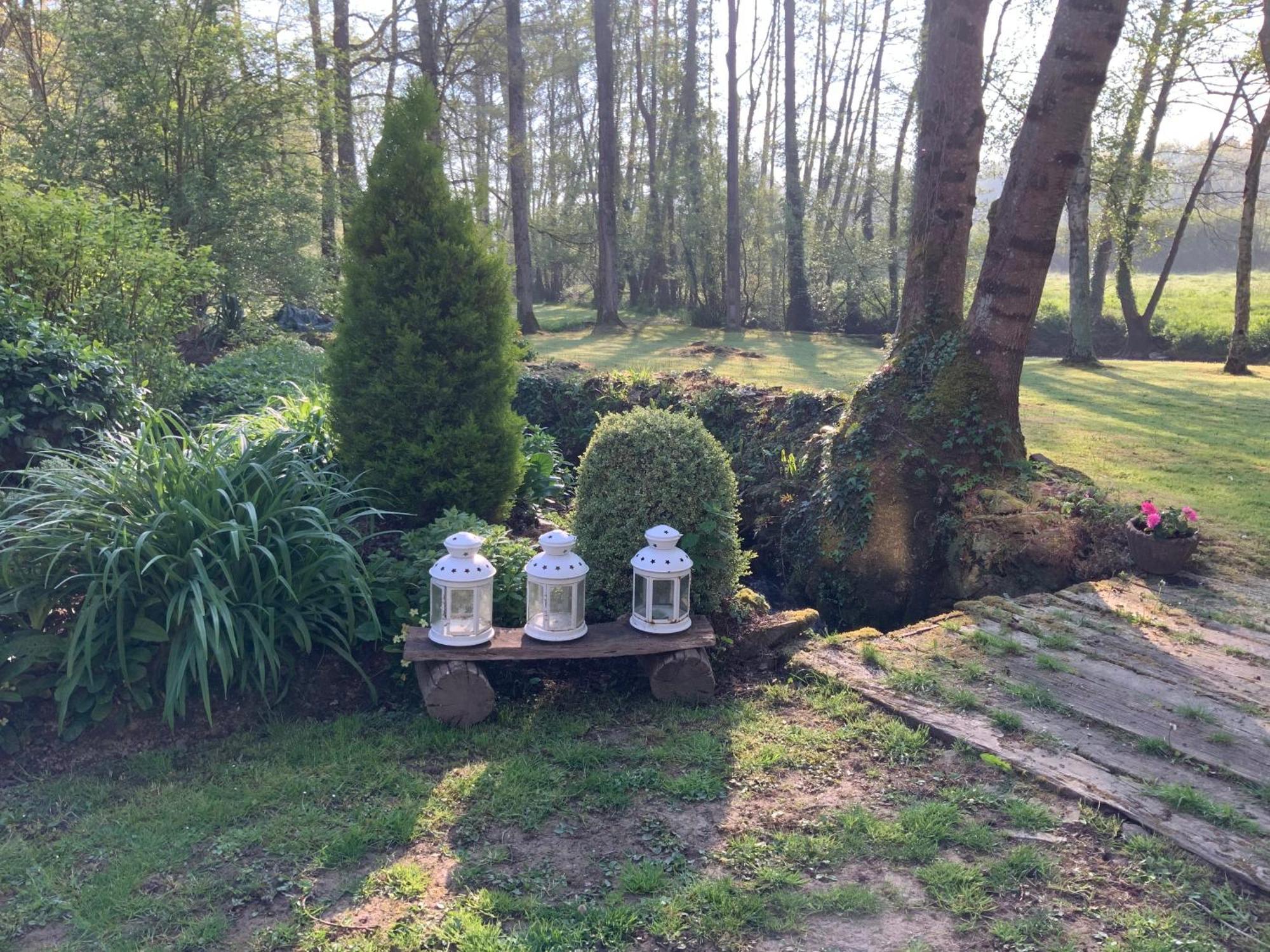 Le Moulin De La Castellerie Bed & Breakfast Moon-sur-Elle Luaran gambar