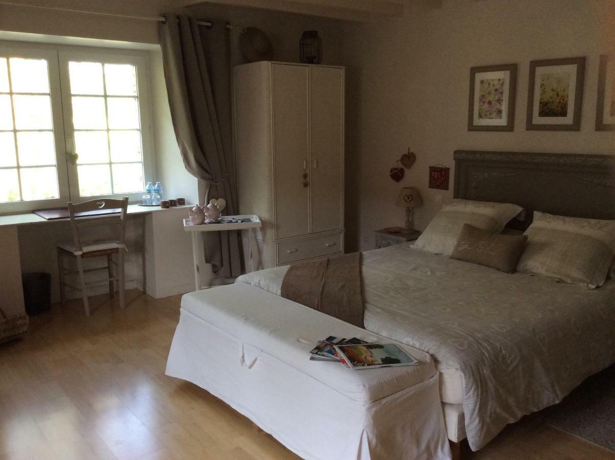 Le Moulin De La Castellerie Bed & Breakfast Moon-sur-Elle Luaran gambar