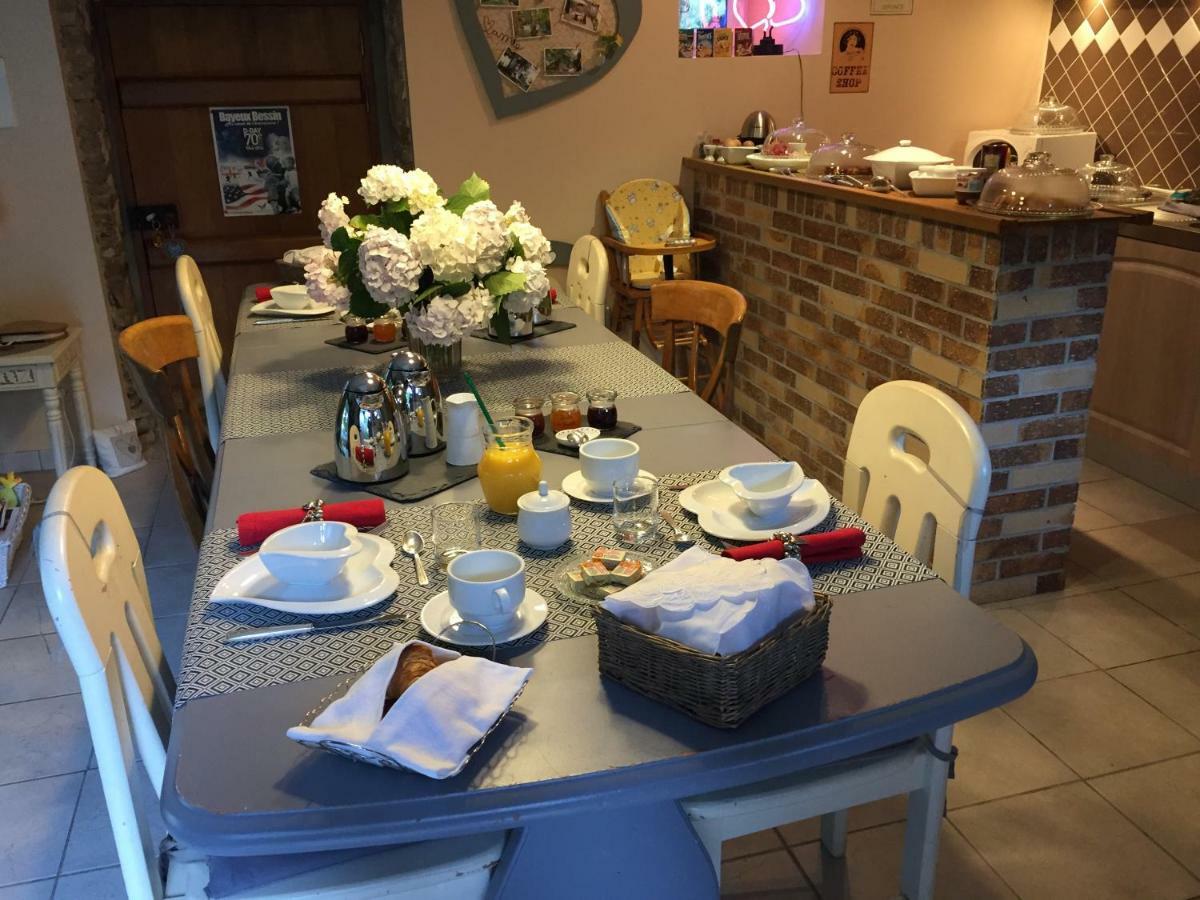 Le Moulin De La Castellerie Bed & Breakfast Moon-sur-Elle Luaran gambar